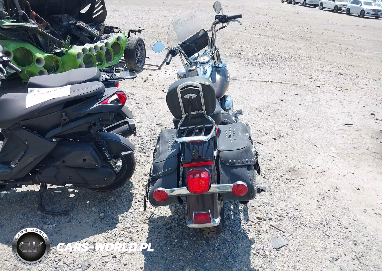 2011 Harley-Davidson Flstc VIN:1HD1BW512BB038726 - 6