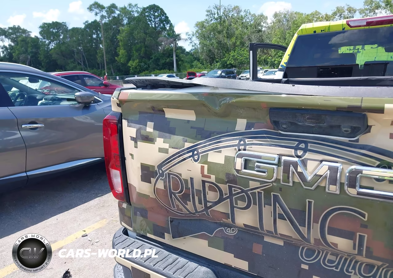 2025 GMC Sierra 1500 4Wd Standard Box Pro VIN:1GTPUAEK7SZ173175 - 6