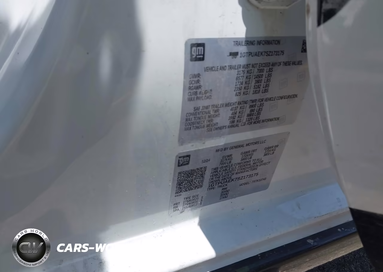 2025 GMC Sierra 1500 4Wd Standard Box Pro VIN:1GTPUAEK7SZ173175 - 9
