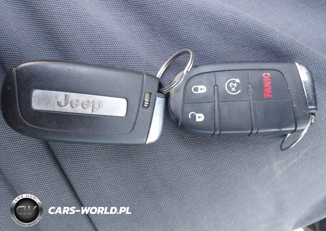 2016 Jeep Renegade Limited VIN:ZACCJBDT6GPD22432 - 11