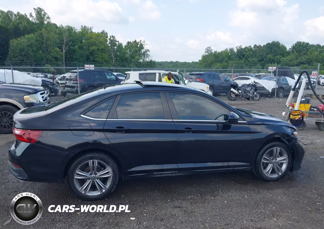 2022 Volkswagen Jetta 1.5T Se VIN:3VW7M7BU8NM023880 - 13