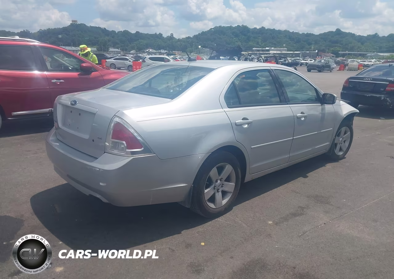2009 Ford Fusion Se VIN:3FAHP07Z09R213164 - 4