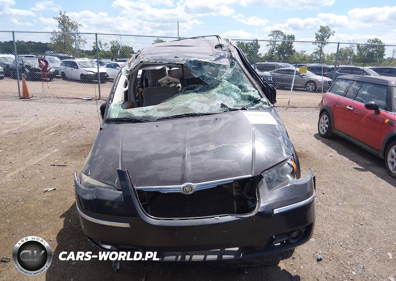 2008 Chrysler Town & Country Limited VIN:2A8HR64X68R614824 - 11