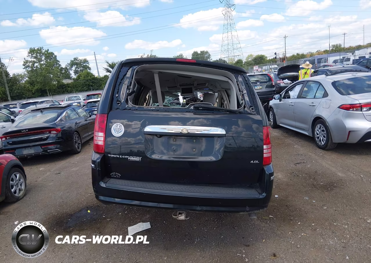 2008 Chrysler Town & Country Limited VIN:2A8HR64X68R614824 - 15