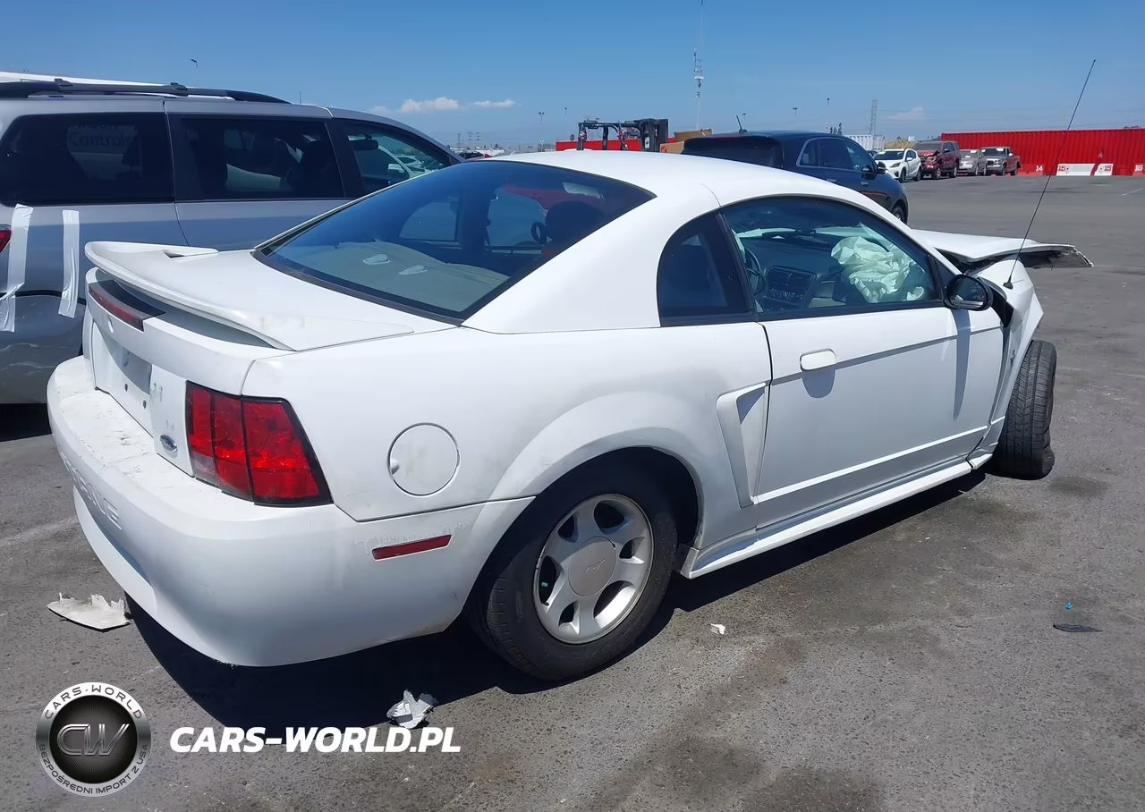 2000 Ford Mustang VIN:1FAFP4048YF121583 - 4