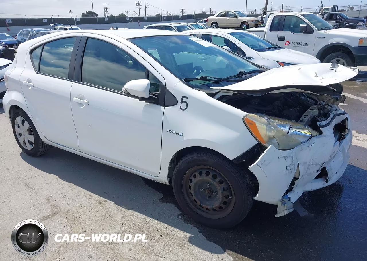 2013 Toyota Prius C One
