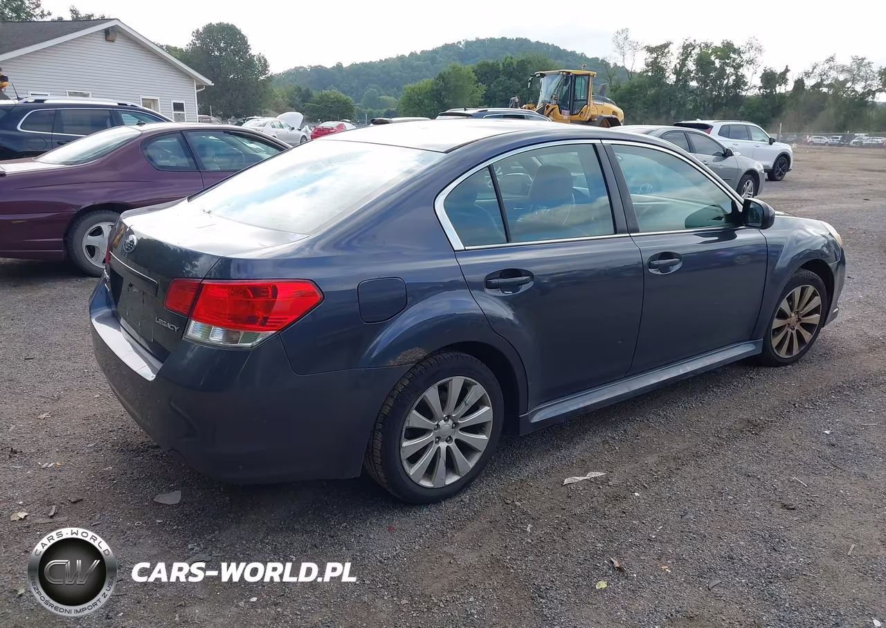 2010 Subaru Legacy 2.5I Limited VIN:4S3BMCK65A3240399 - 4