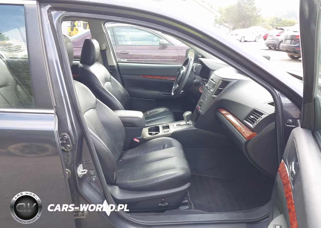 2010 Subaru Legacy 2.5I Limited VIN:4S3BMCK65A3240399 - 5