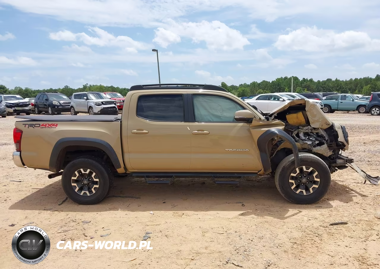 2018 Toyota Tacoma Trd Off Road VIN:5TFCZ5AN6JX129296 - 13