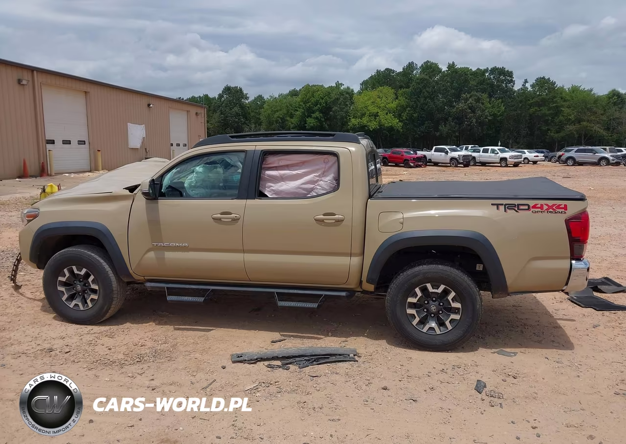 2018 Toyota Tacoma Trd Off Road VIN:5TFCZ5AN6JX129296 - 14
