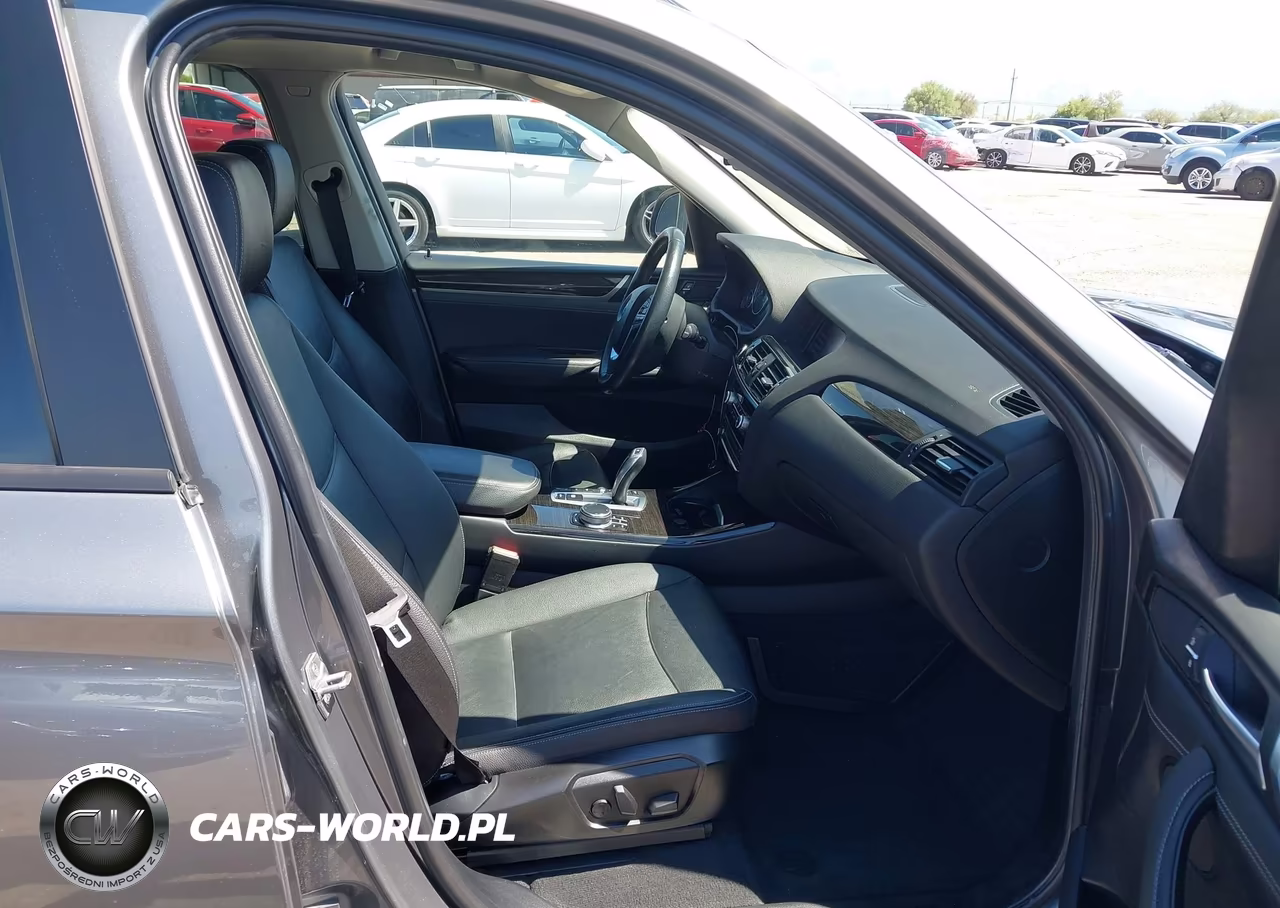 2017 BMW X3 xDrive28I VIN:5UXWX9C34H0T22697 - 5