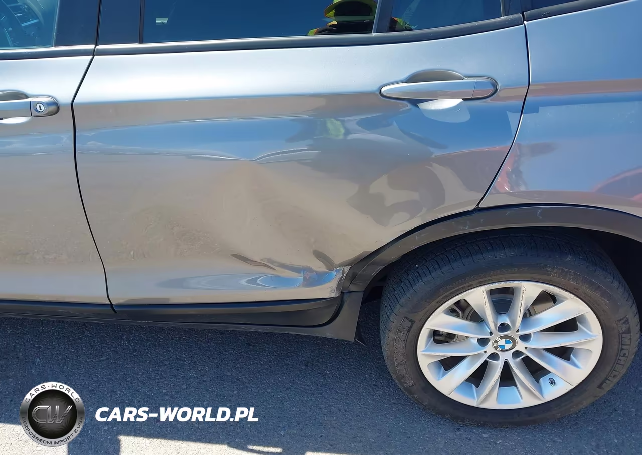 2017 BMW X3 xDrive28I VIN:5UXWX9C34H0T22697 - 6