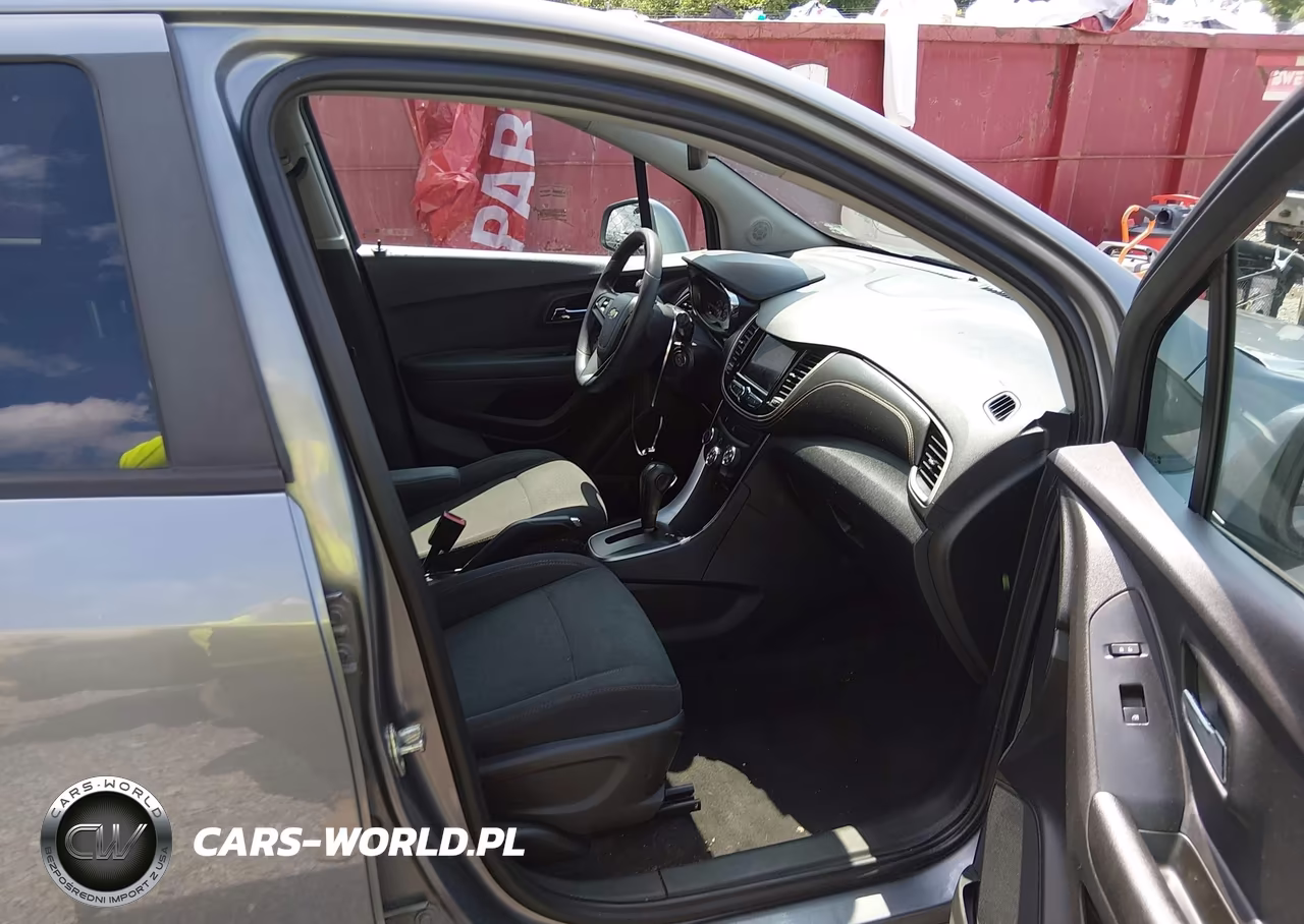 2020 Chevrolet Trax Awd Ls VIN:3GNCJNSB6LL280401 - 5