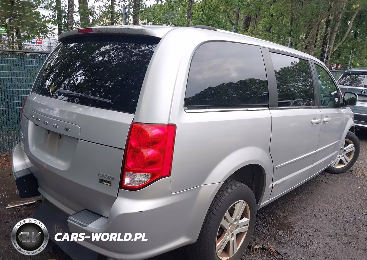 2012 Dodge Grand Caravan Crew VIN:2C4RDGDG4CR174532 - 4