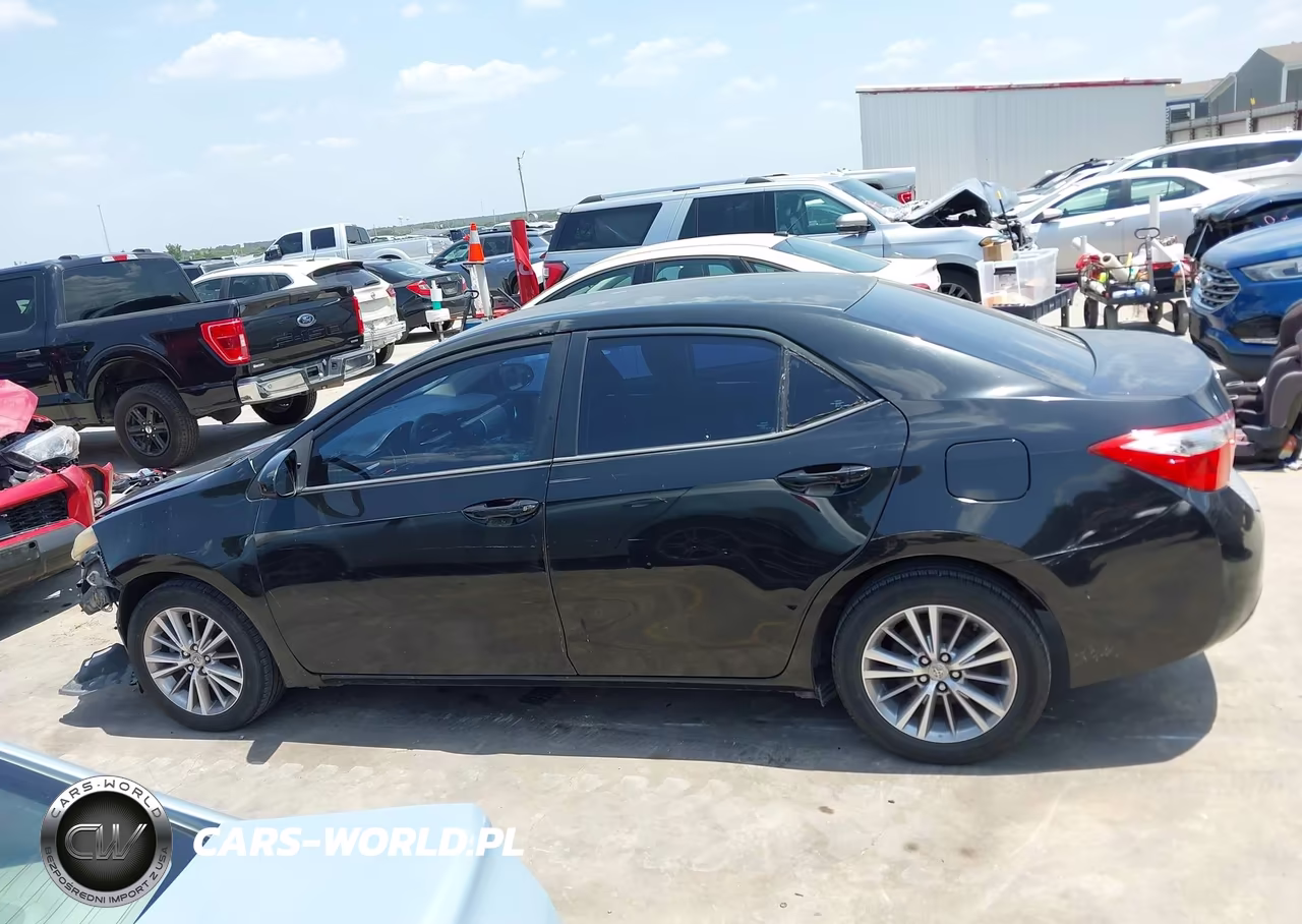 2015 Toyota Corolla Le Plus VIN:5YFBURHE3FP227294 - 15