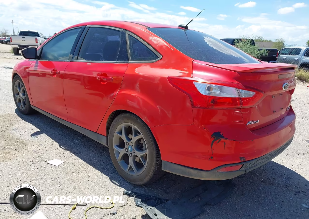 2013 Ford Focus Se VIN:1FADP3F27DL246318 - 3