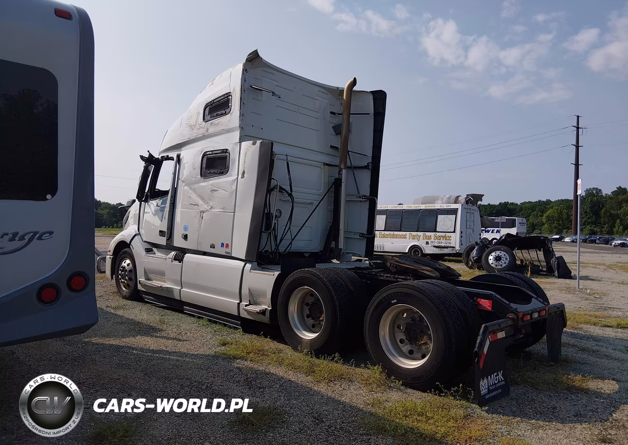 2023 Volvo Vnl VIN:4V4NC9EH1PN615884 - 14
