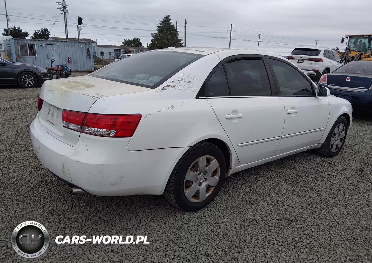 2008 Hyundai Sonata Gls V6 VIN:5NPET46F88H331455 - 4