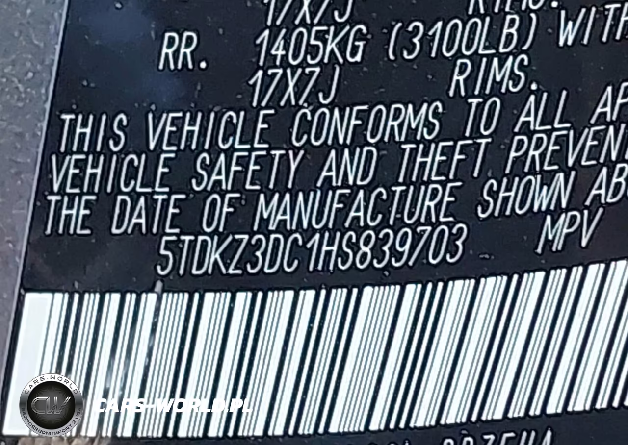 2017 Toyota Sienna Le 8 Passenger VIN:5TDKZ3DC1HS839703 - 9