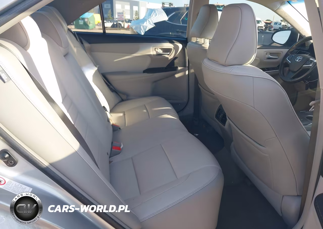 2016 Toyota Camry Hybrid Xle VIN:4T1BD1FKXGU188424 - 8