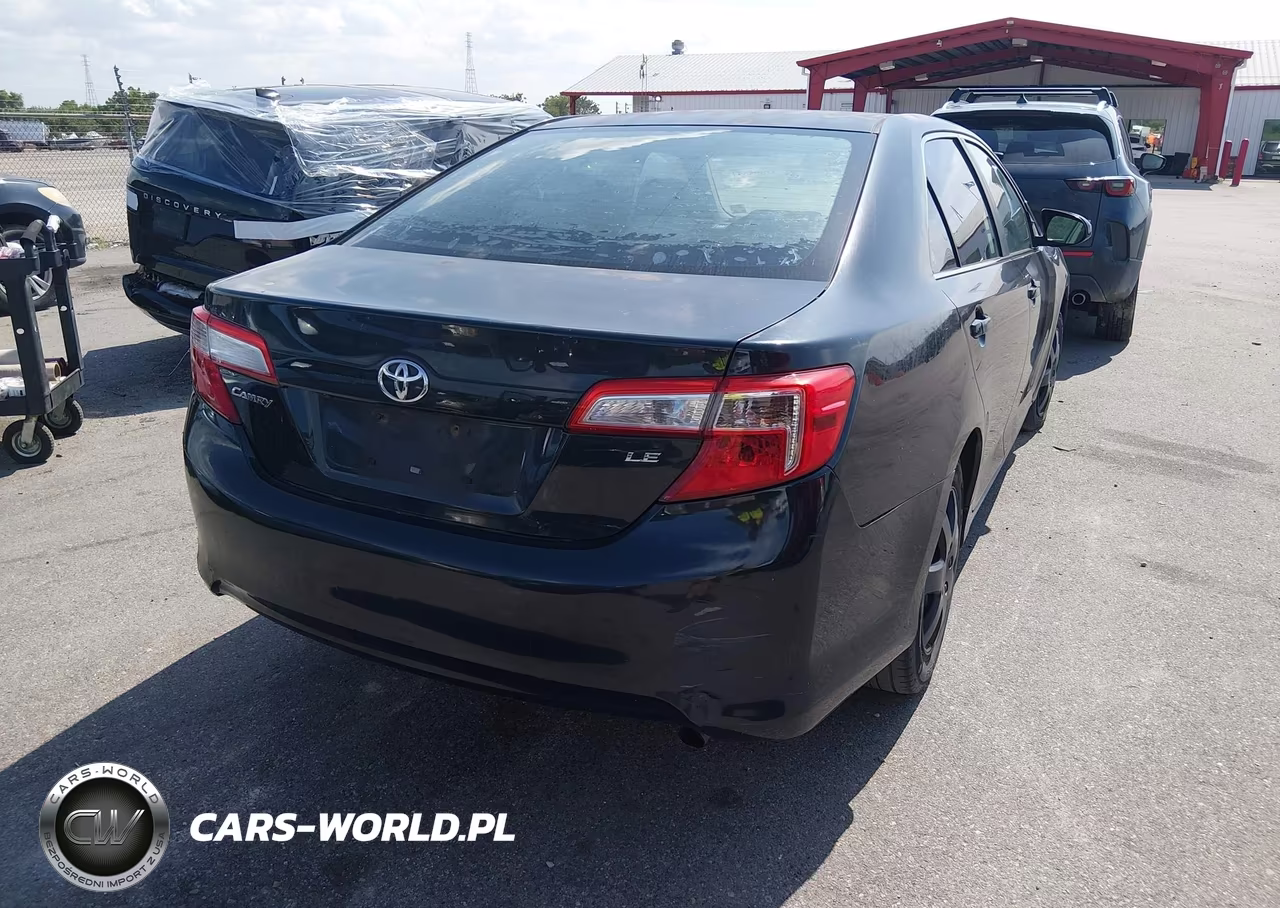 2014 Toyota Camry Le VIN:4T4BF1FK0ER380447 - 4