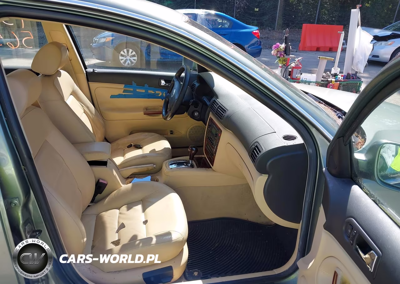 2004 Volkswagen Passat Glx VIN:WVWYH63B74E066629 - 5