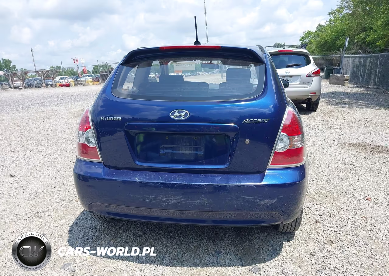 2008 Hyundai Accent Gs VIN:KMHCM36CX8U082890 - 16