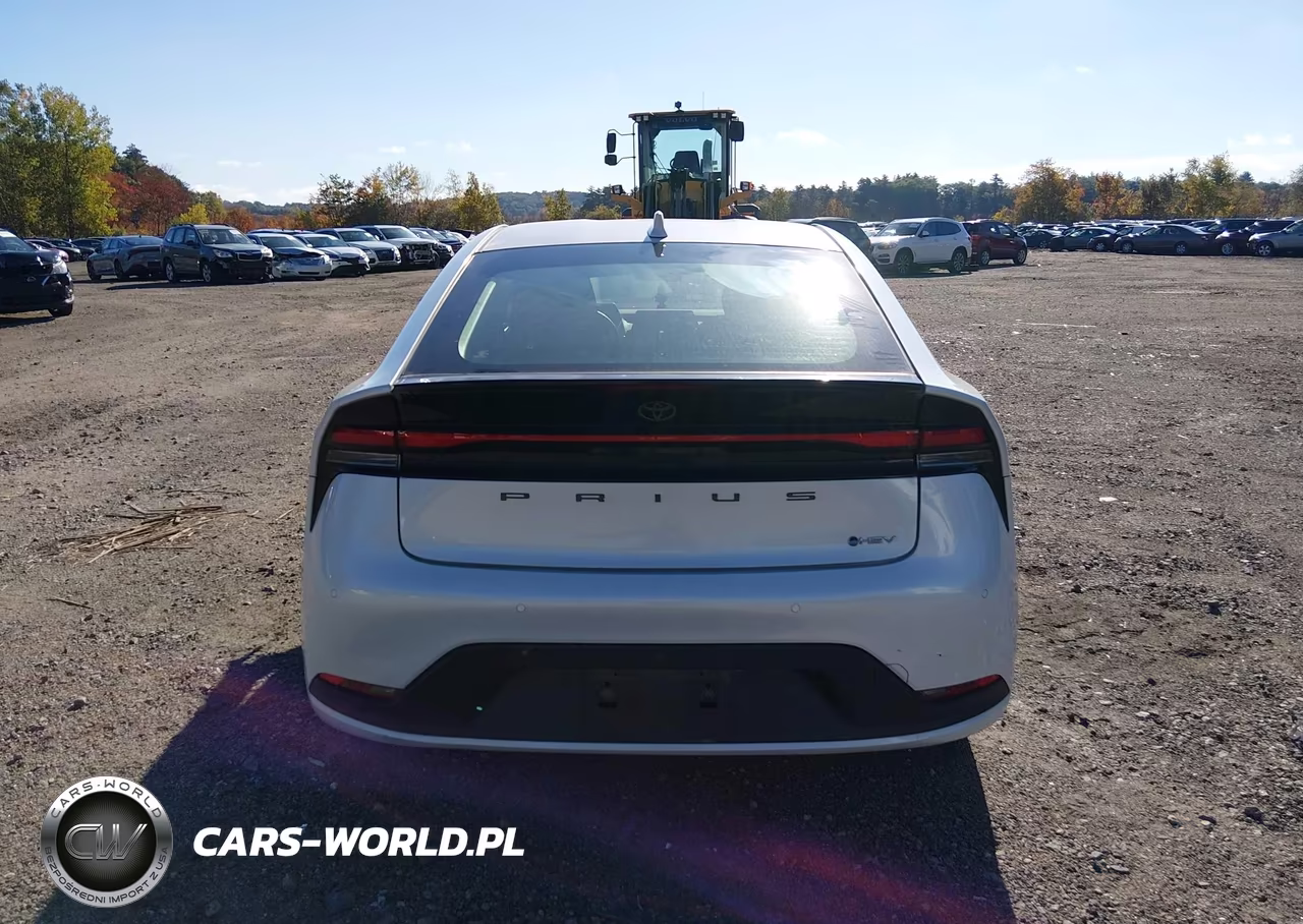 2023 Toyota Prius Le Awd-E VIN:JTDADABU5P3003368 - 16