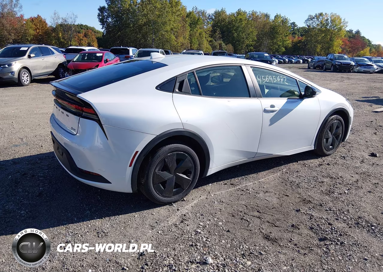 2023 Toyota Prius Le Awd-E VIN:JTDADABU5P3003368 - 4