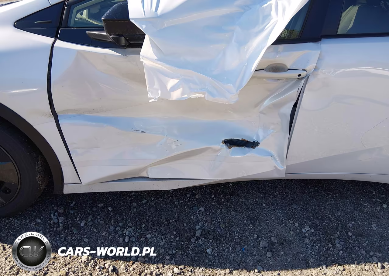 2023 Toyota Prius Le Awd-E VIN:JTDADABU5P3003368 - 6
