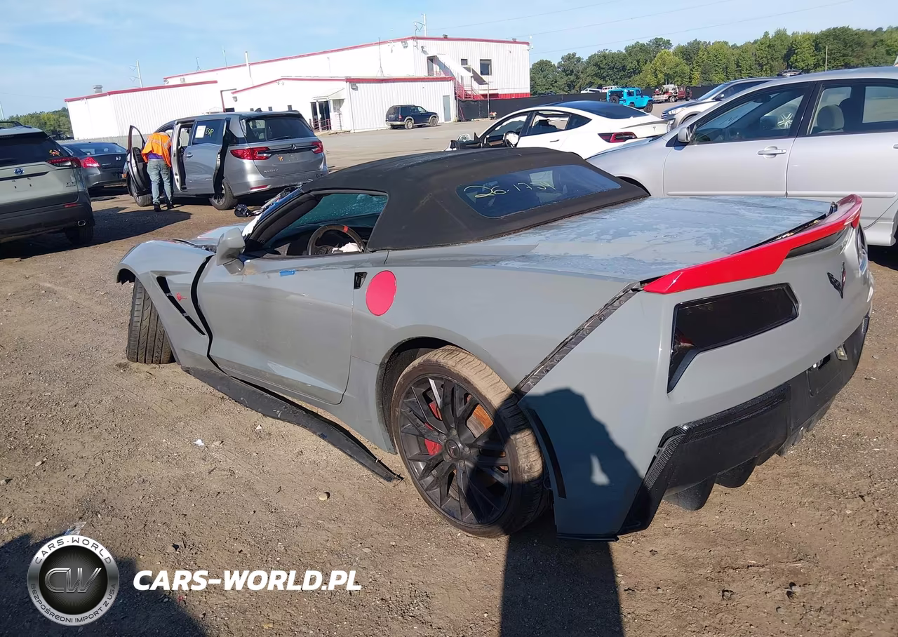 2014 Chevrolet Corvette Stingray Z51 VIN:1G1YK3D78E5121657 - 3