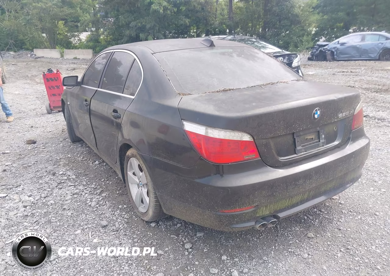 2008 BMW 528Xi VIN:WBANV13588CZ53745 - 3