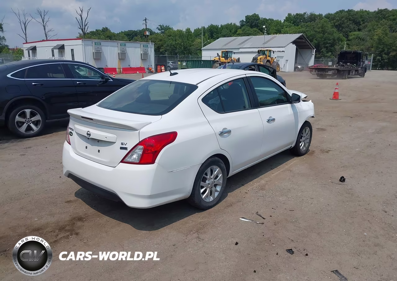 2018 Nissan Versa 1.6 Sv VIN:3N1CN7AP7JL818917 - 4