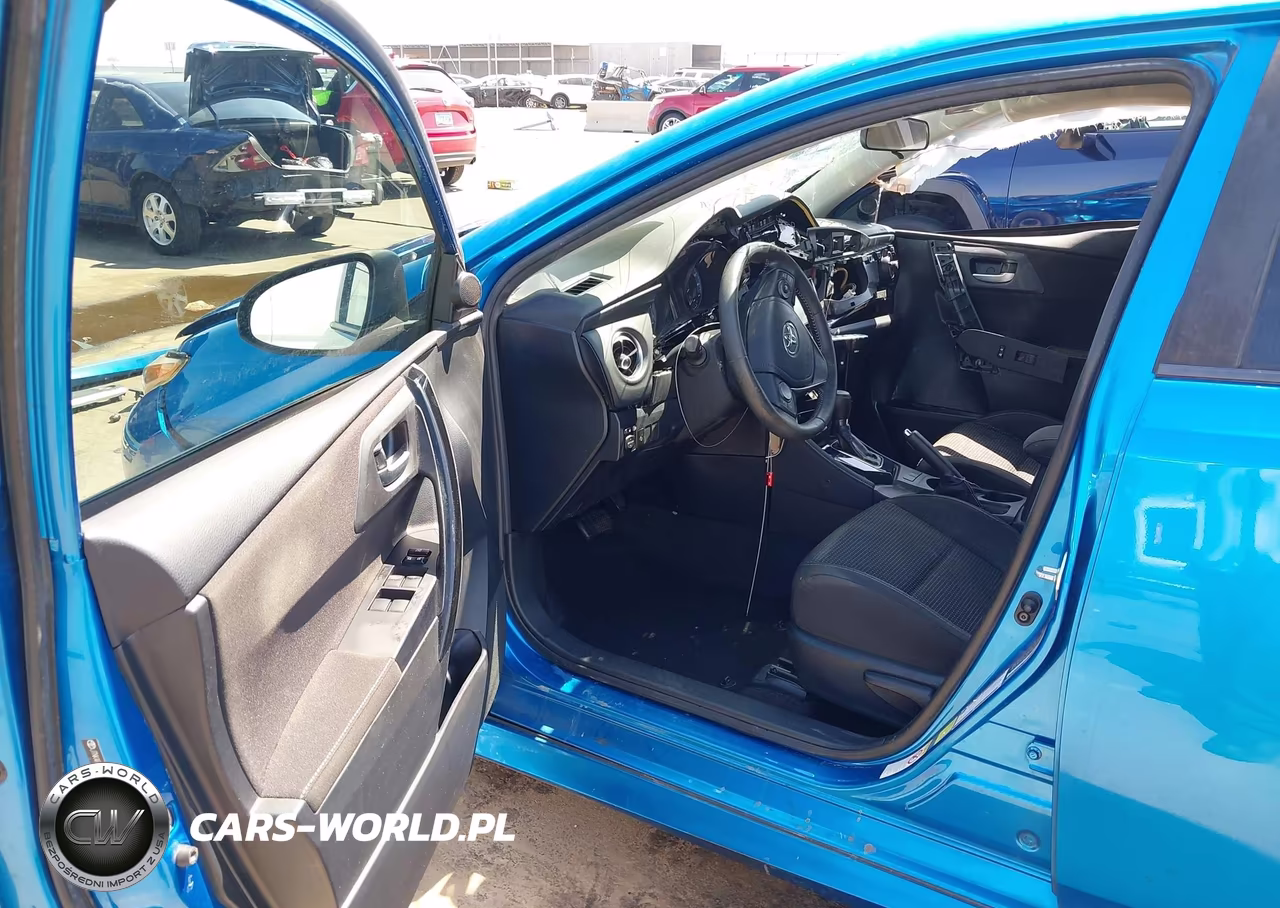 2018 Toyota Corolla Im VIN:JTNKARJE4JJ558073 - 5