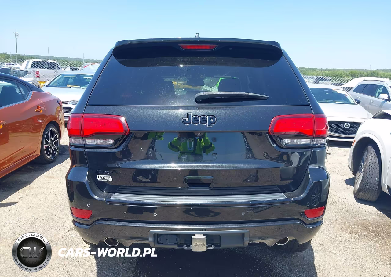 2015 Jeep Grand Cherokee Altitude VIN:1C4RJFAG1FC224856 - 16
