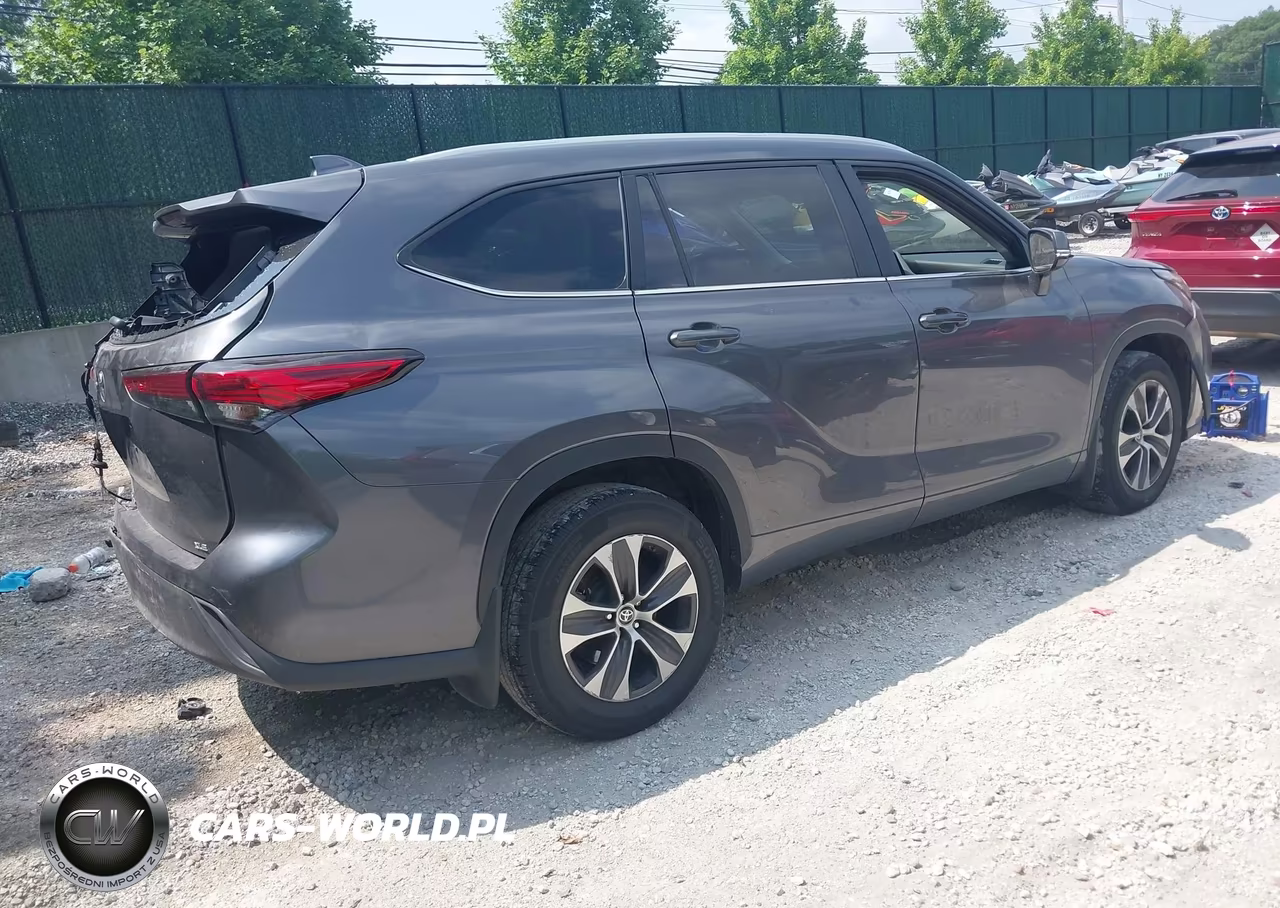 2023 Toyota Highlander Xle VIN:5TDKDRAH9PS029574 - 4