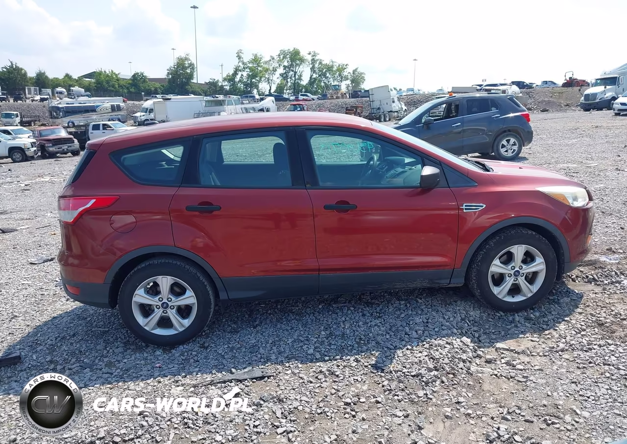 2015 Ford Escape S VIN:1FMCU0F77FUA73823 - 13