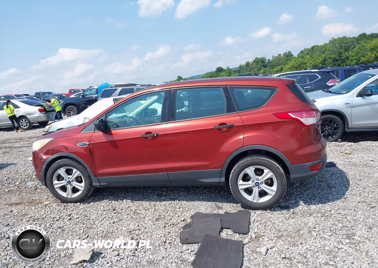 2015 Ford Escape S VIN:1FMCU0F77FUA73823 - 14