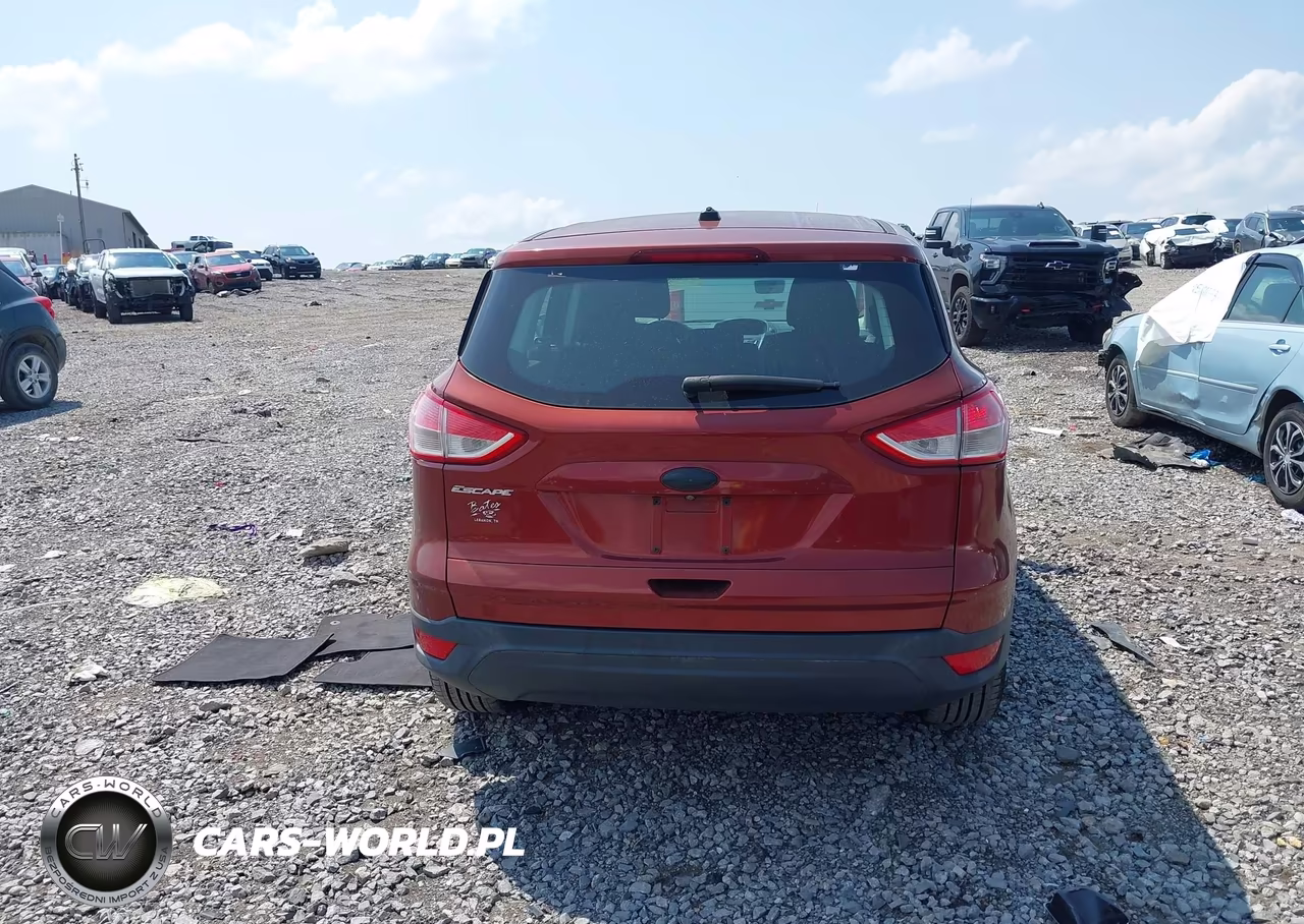 2015 Ford Escape S VIN:1FMCU0F77FUA73823 - 16