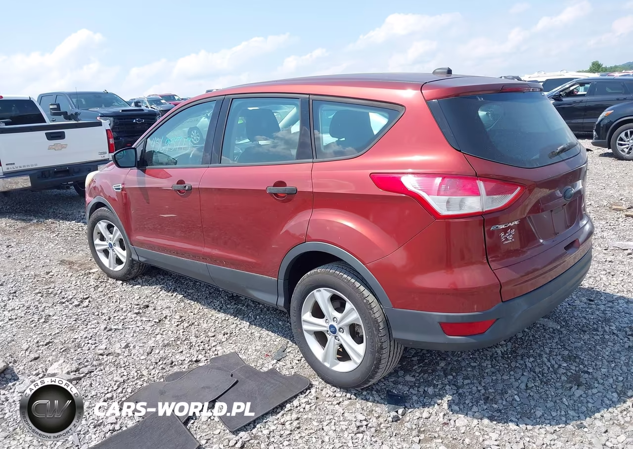 2015 Ford Escape S VIN:1FMCU0F77FUA73823 - 3