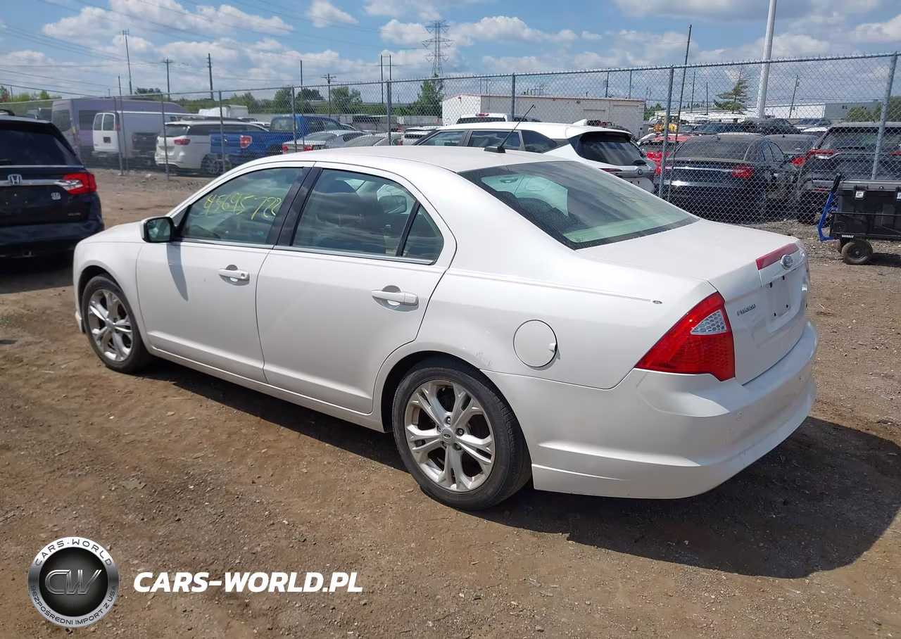 2012 Ford Fusion Se VIN:3FAHP0HA2CR353815 - 3