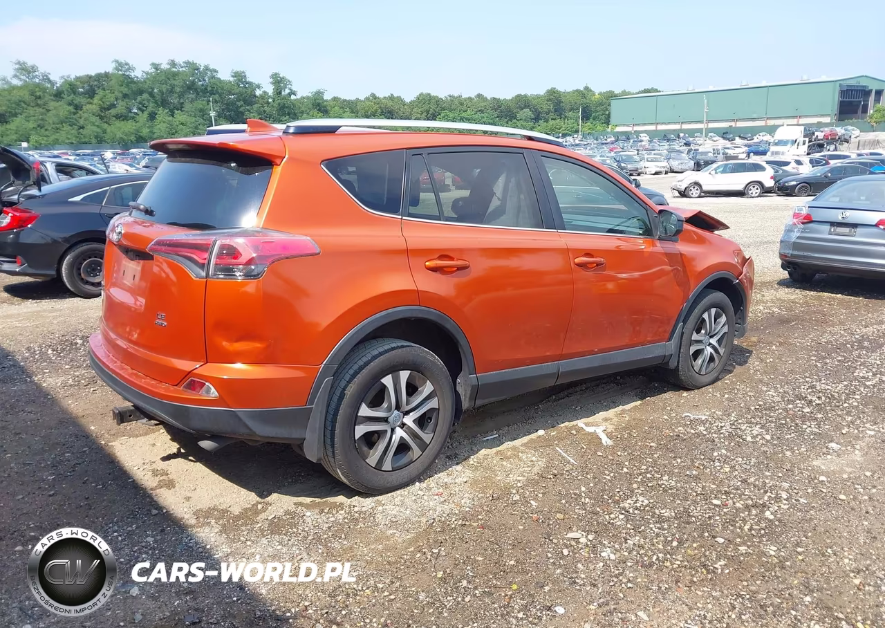 2016 Toyota Rav4 Le VIN:JTMBFREV5GD196679 - 4