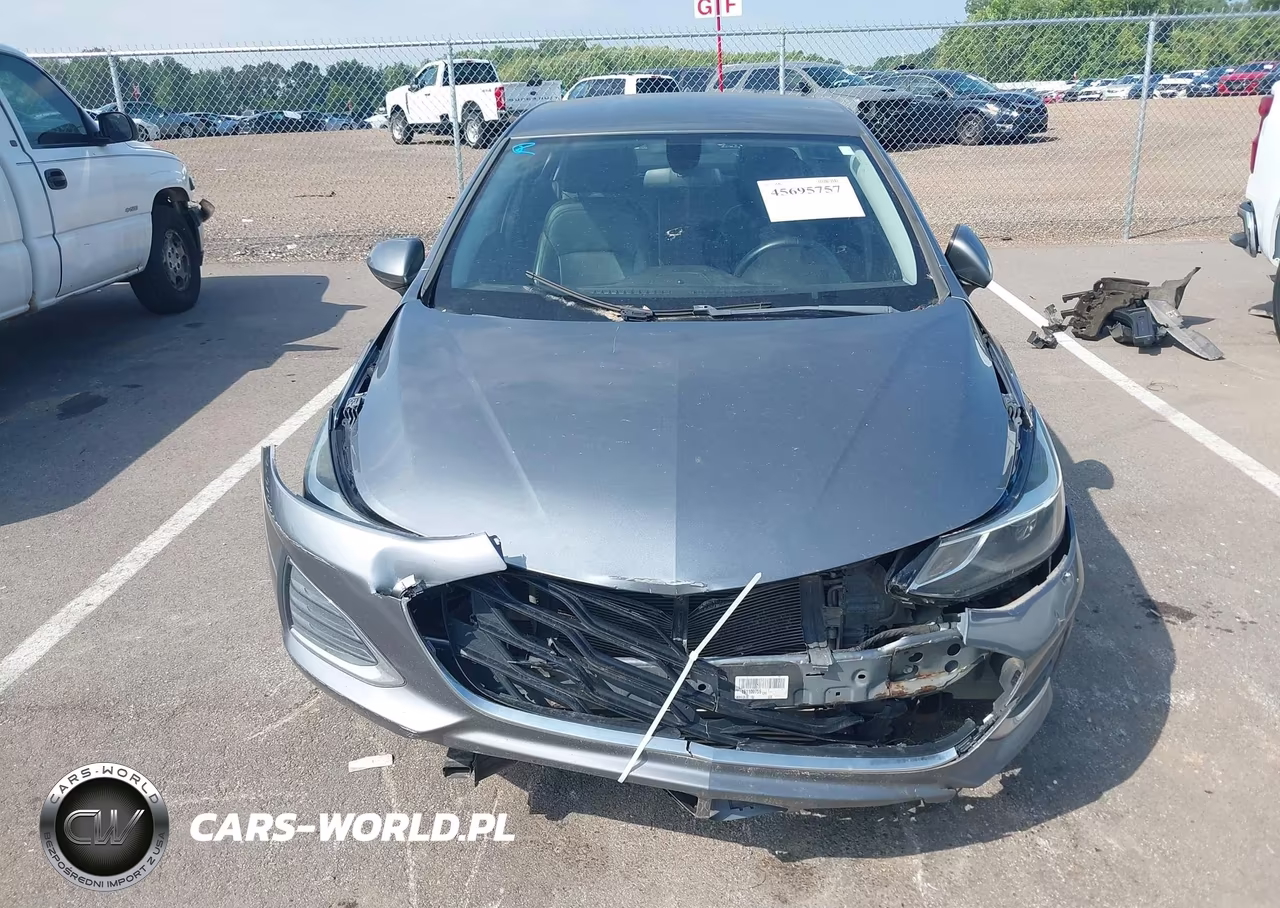 2019 Chevrolet Cruze Premier VIN:1G1BF5SM8K7100693 - 13