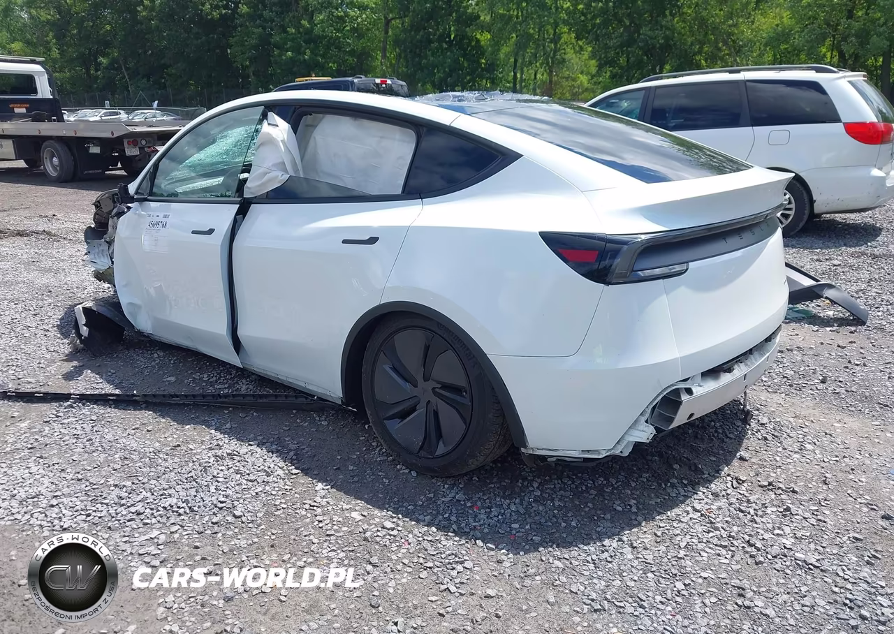 2026 Tesla Model Y All-Wheel Drive-Long Range Launch Series-Premium All-Wheel Drive VIN:7SAYGDEE8TF403016 - 3