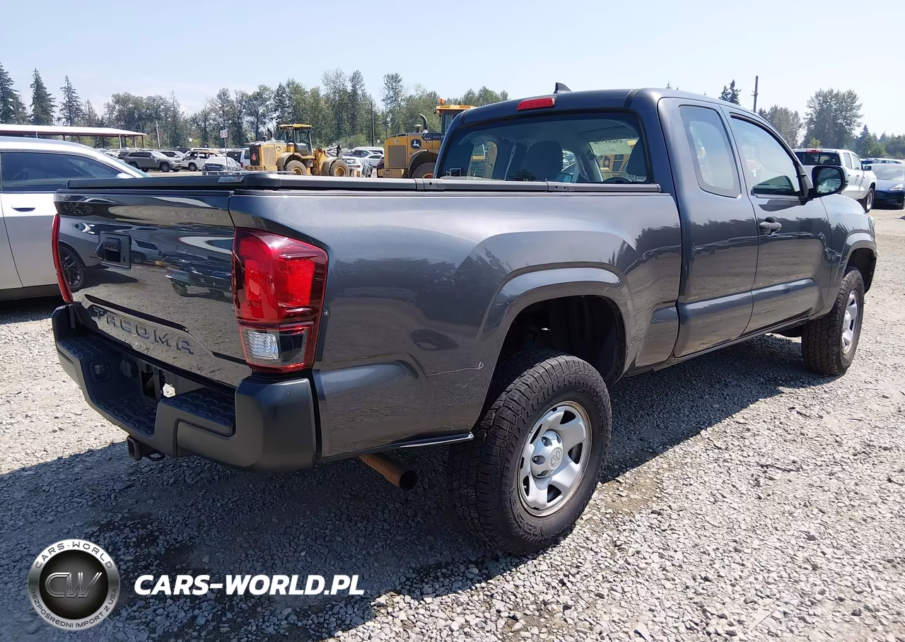 2018 Toyota Tacoma Sr VIN:5TFRX5GN8JX118002 - 4
