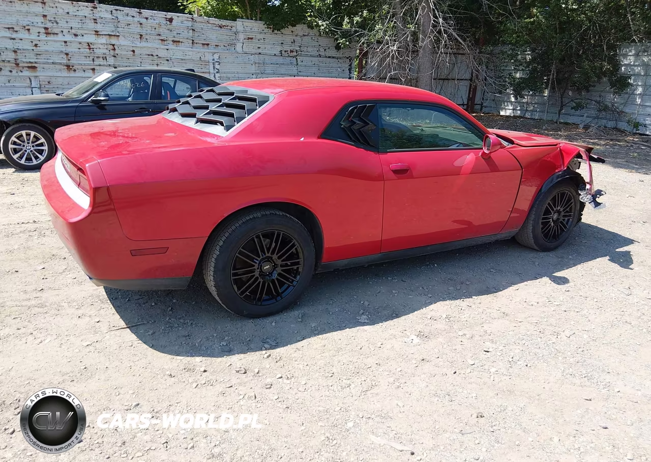 2011 Dodge Challenger VIN:2B3CJ4DG8BH512940 - 4
