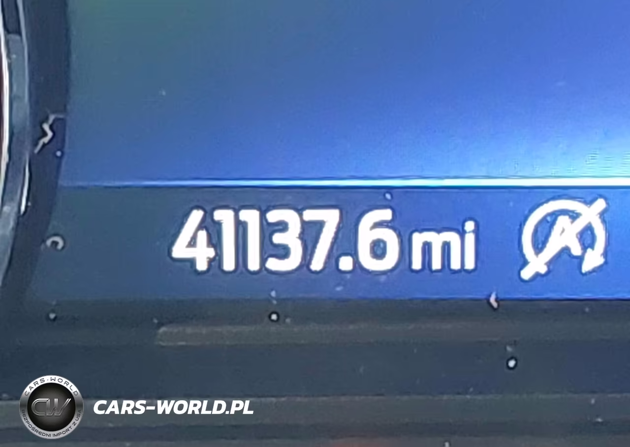 2020 Ford Explorer Xlt VIN:1FMSK8DHXLGC77635 - 15