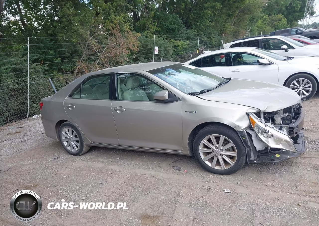2014 Toyota Camry Hybrid Xle VIN:4T1BD1FK6EU130095 - 13