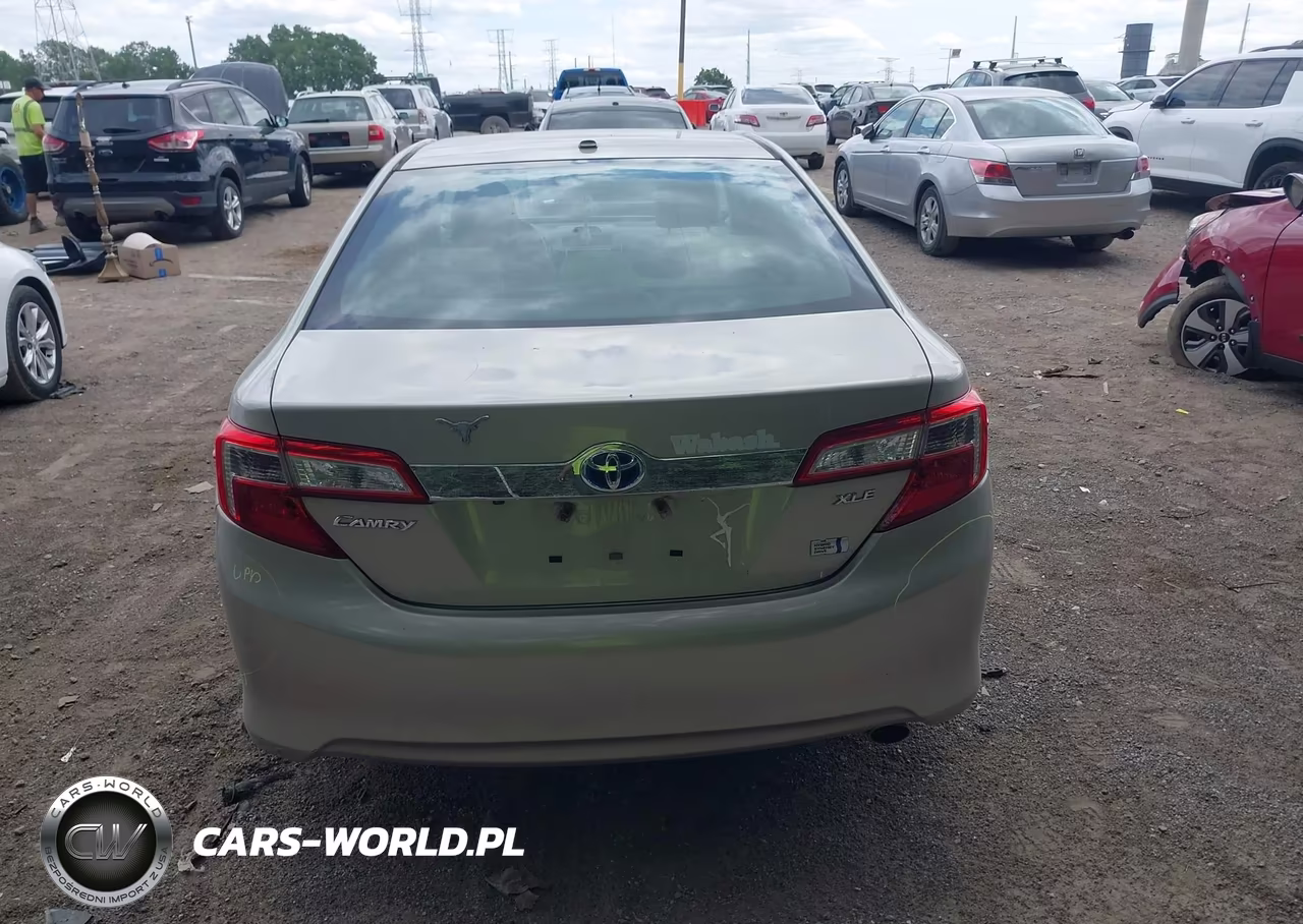 2014 Toyota Camry Hybrid Xle VIN:4T1BD1FK6EU130095 - 16