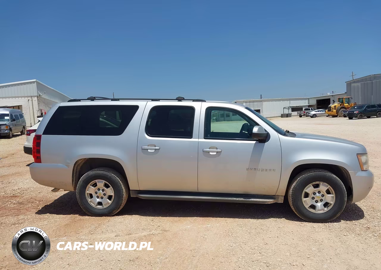 2013 Chevrolet Suburban Ls VIN:1GNSCHE09DR231804 - 13